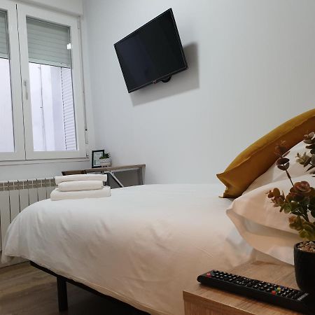 Norte Oviedo Rooms มาดริด ภายนอก รูปภาพ