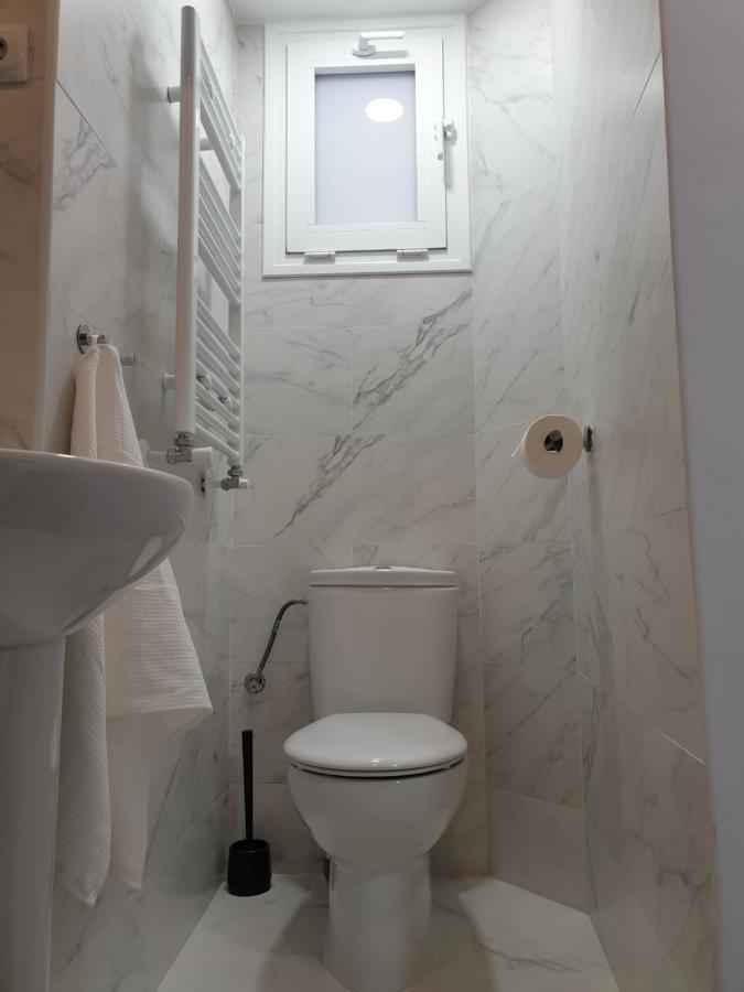 Norte Oviedo Rooms มาดริด ภายนอก รูปภาพ