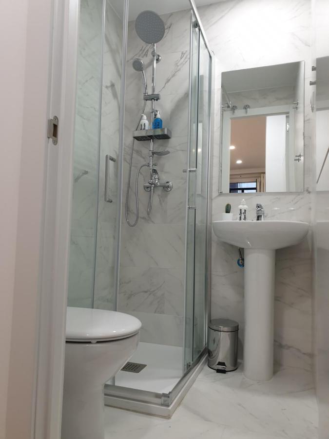 Norte Oviedo Rooms มาดริด ภายนอก รูปภาพ