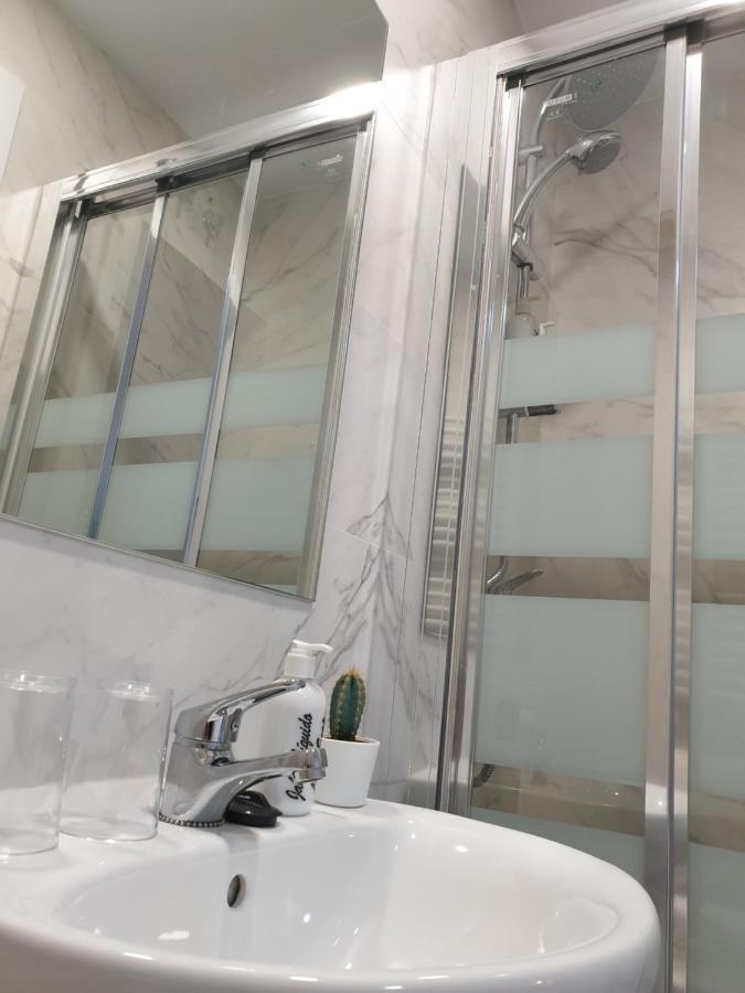 Norte Oviedo Rooms มาดริด ภายนอก รูปภาพ