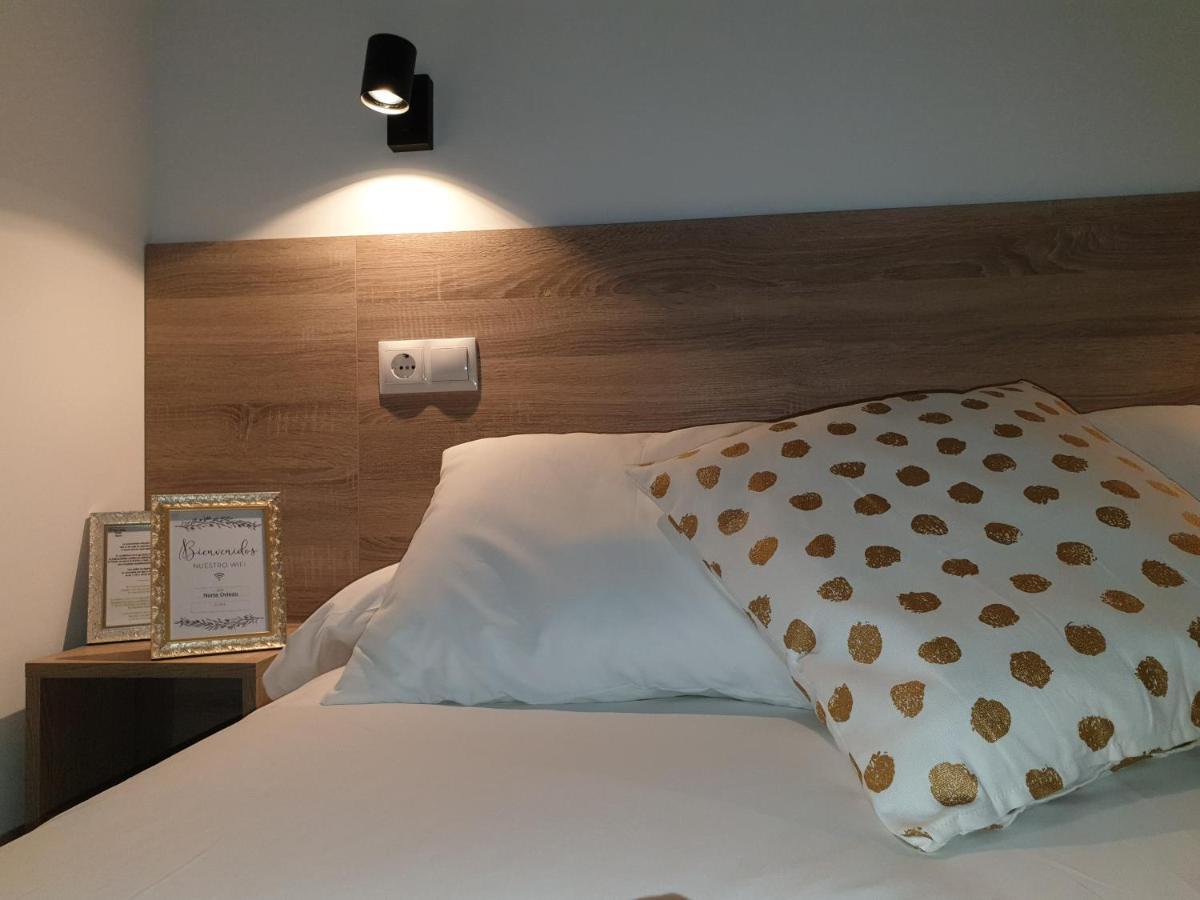 Norte Oviedo Rooms มาดริด ภายนอก รูปภาพ