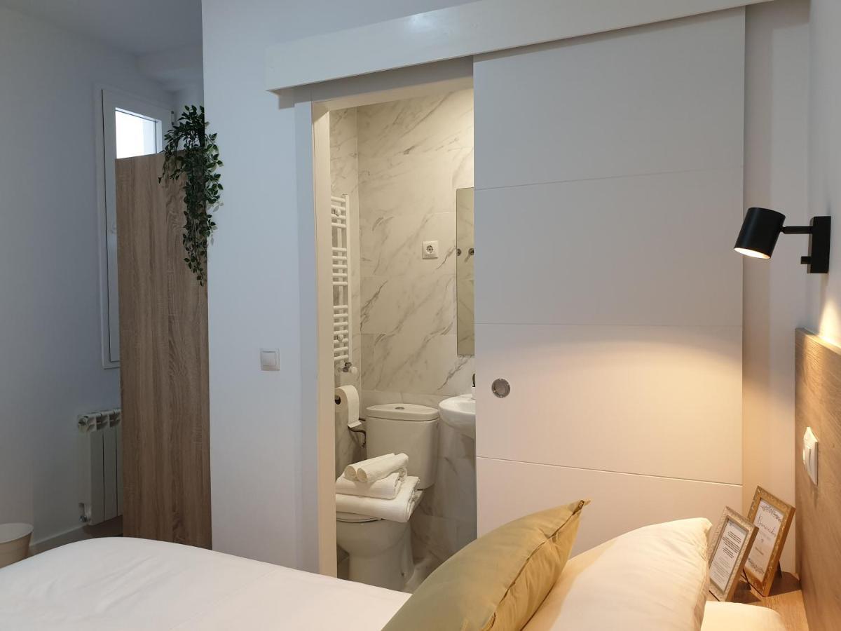Norte Oviedo Rooms มาดริด ภายนอก รูปภาพ